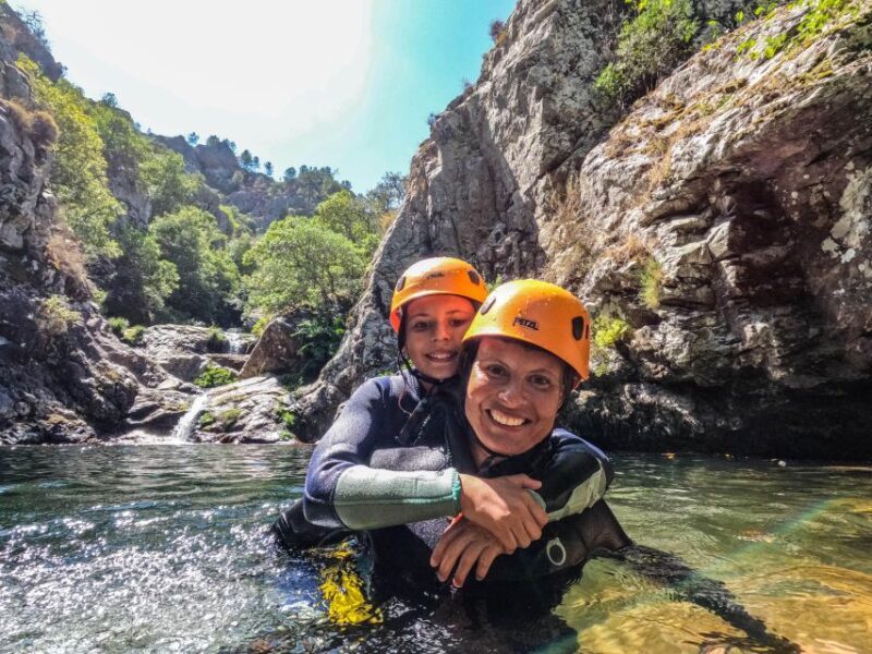 Canyoning in Ribeira da Pena, in Góis, Coimbra - Key Points