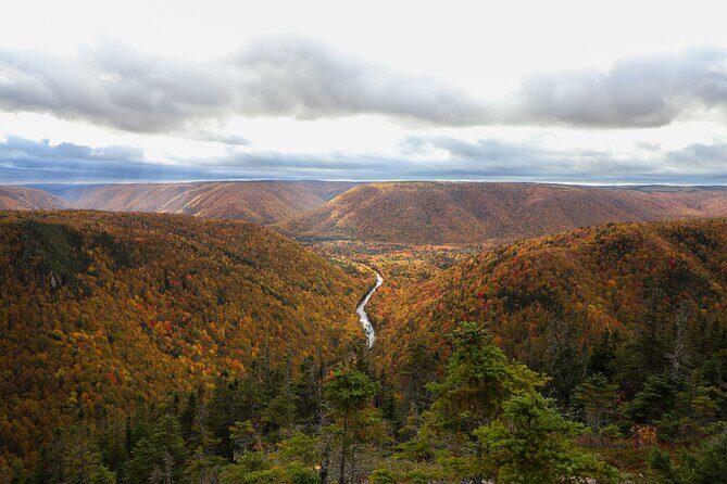 Cape Breton Fall Colours Tour On and Off Road - What Makes This Tour Stand Out