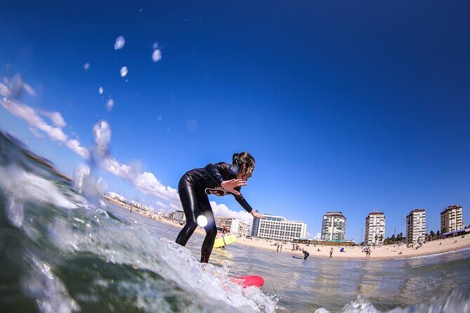 Capifórnia Surf Experience - Lisbon - The Surfing Equipment and Safety
