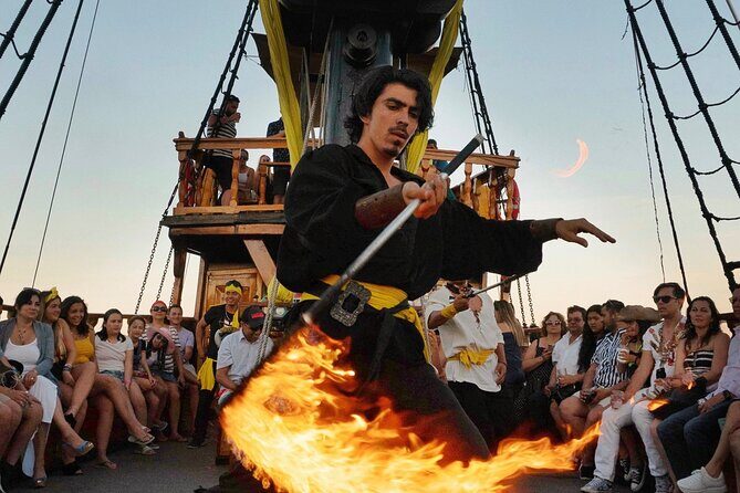 Capitan Hook, Pirates Show and Ship Dinner at Cancun - The Itinerary and What to Expect