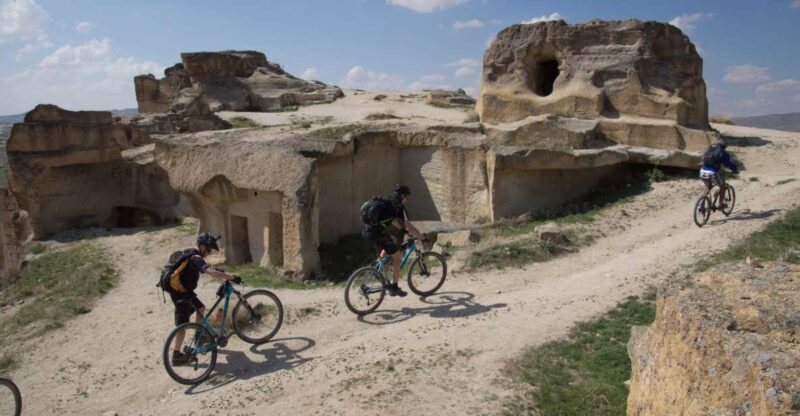 Cappadocia: Biking Tour with local lunch& transfer&guide - What the Tour Includes and What to Keep in Mind