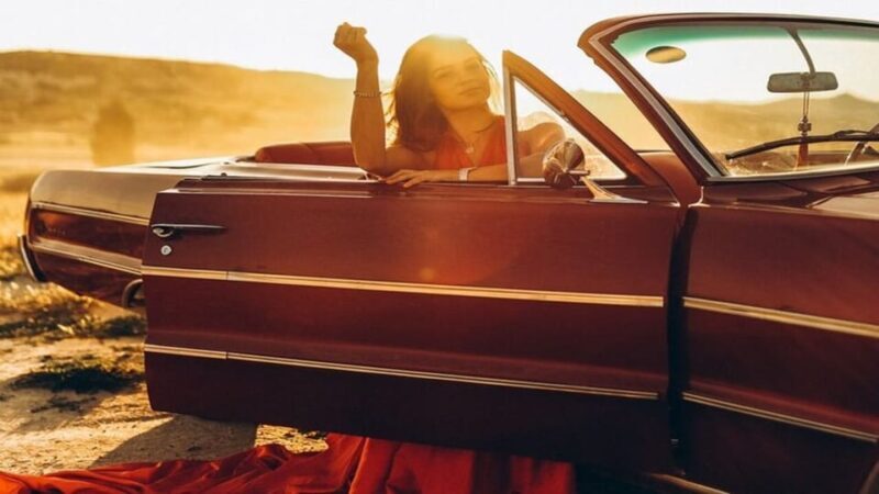 Cappadocia Classic Car Tour & Photoshoot & 1 Rental Dress - Exploring the Experience