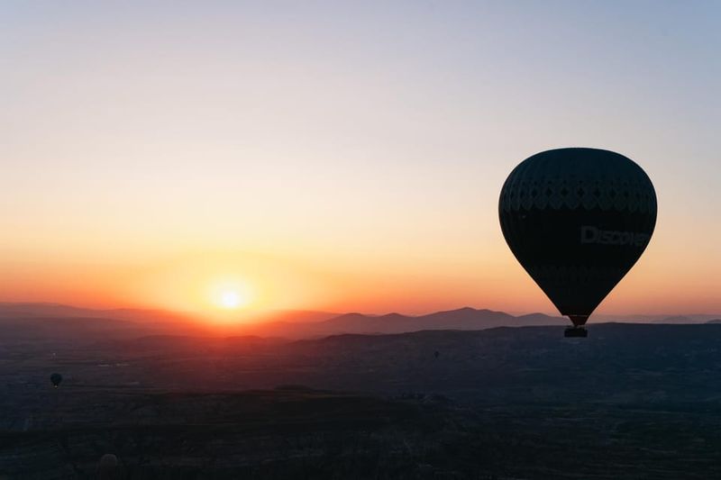 Cappadocia: Goreme Hot Air Balloon Flight at Sunrise - Pilot and Guide Skills: Why Communication Makes a Difference