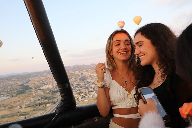 Cappadocia Hot Air Balloon Tour With Transfer - The Group Size & Weather Notes