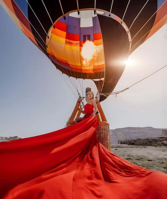 Cappadocia: Private Photo Shoot with Flying Dress & Horses - Who Would Love This?