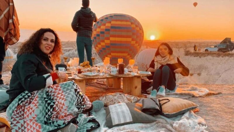 Cappadocia: Sunrise Balloon Watching & Breakfast - Key Points