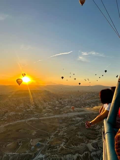 Cappadocia: Sunrise Hot Air Balloon in Göreme and Transfer - The Itinerary in Detail