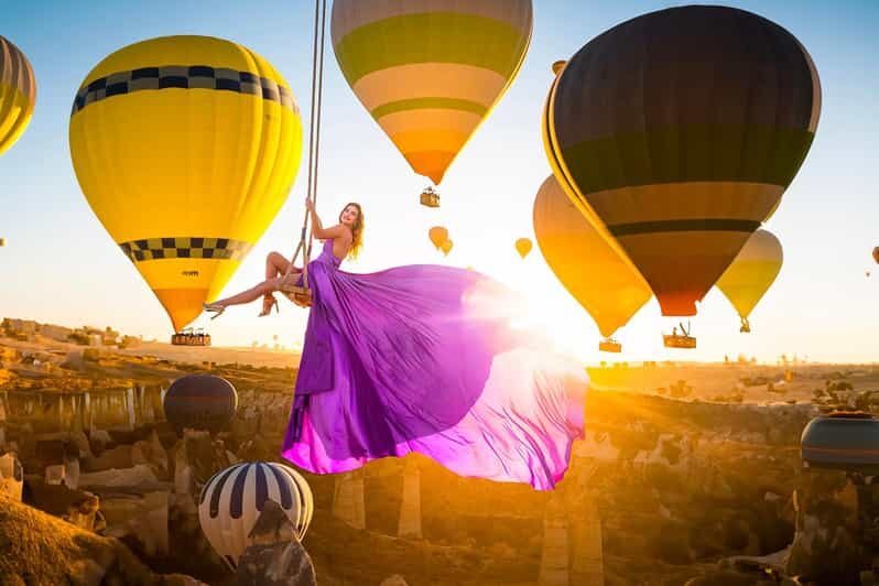 Cappadocia: Taking photo with Swing at hot air balloon view - Who Would Love This?