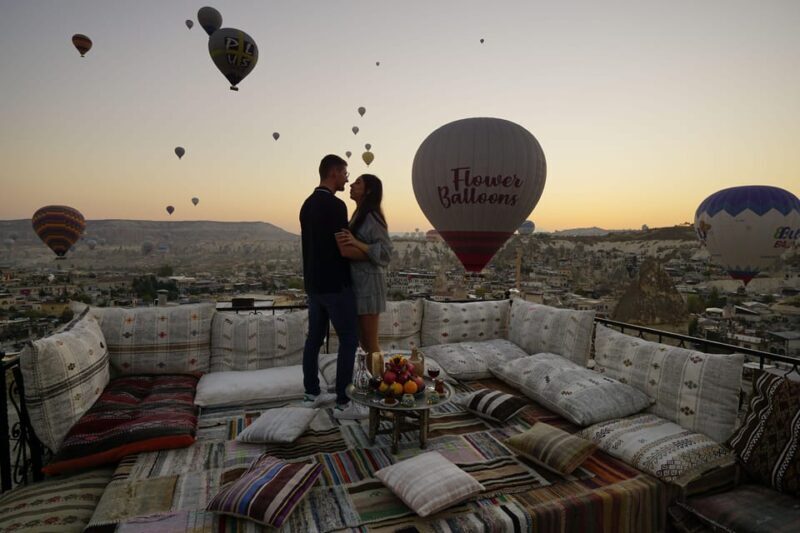 Cappadocia: Terrace Photo Spot With Balloon Flight View - What Could Be Better?