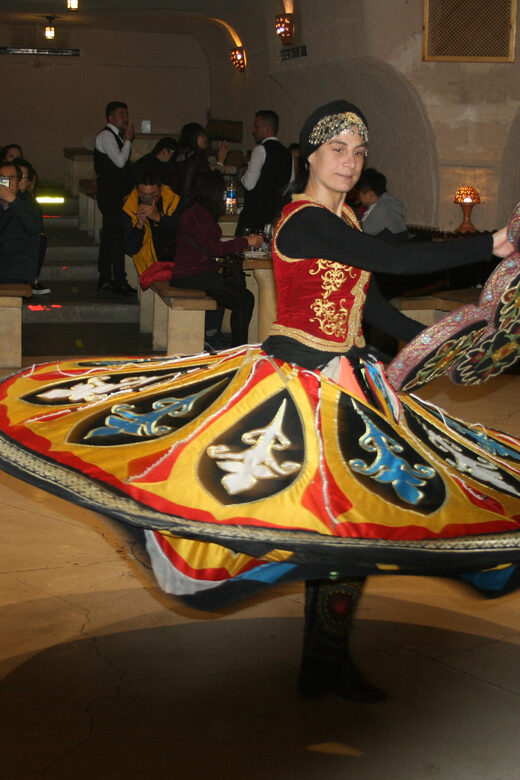 Cappadocia Turkish Night Show and Dinner Experience - The Food and Drinks