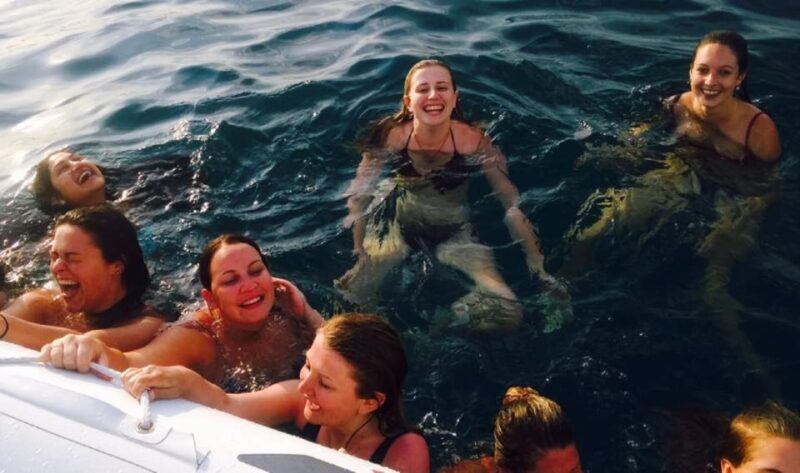 Capri: 2-Hour Boat Tour with Happy Hour - Considerations and Downsides