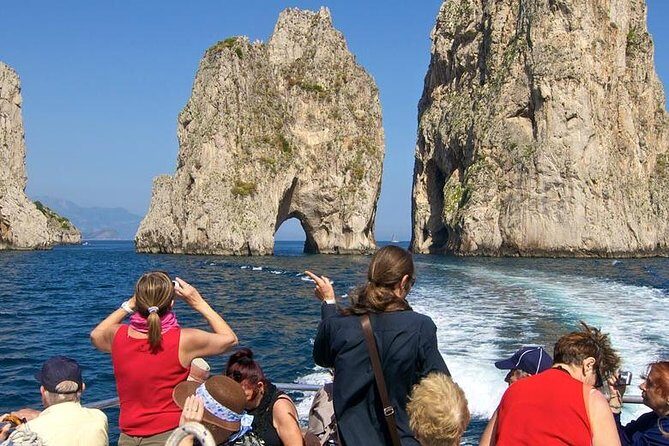 Capri: Boat Tour, Priority Tickets & Blue Grotto (Optional) - FAQ