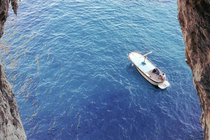 Capri by Boat private Comfortable tour - A Closer Look at the Experience