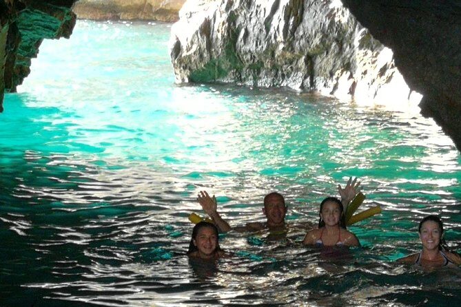 Capri luxury boat experience PLUS - Why you’ll love this luxury Capri boat tour