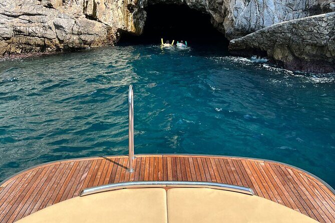 Capri Premium Boat Tour and City Visit Free Bar and Aperitif - Practical Considerations