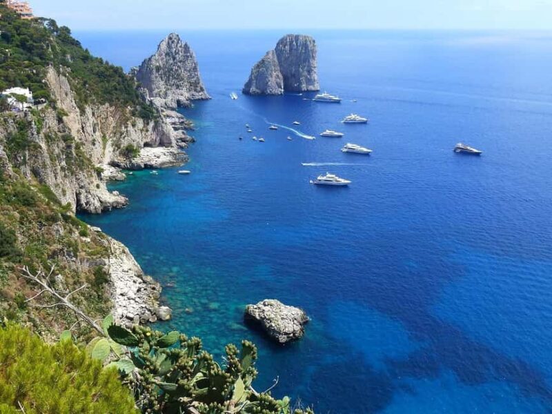 Capri private boat tour from sorrento on Riva rivale 52 - Key Points