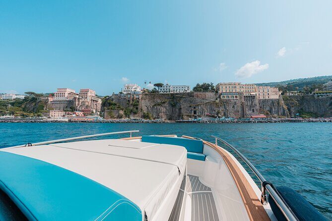 Capri Private Luxury Boat Tour from Sorrento, Positano, or Amalfi - Exploring the Journey: What’s Included and What to Expect