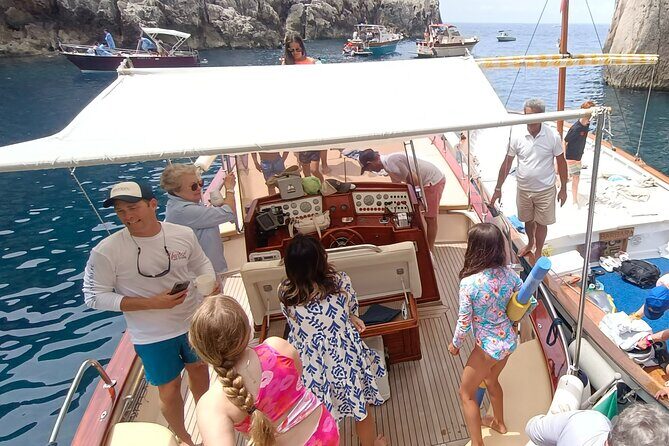 Capri Samba Boat Tour, Sail in Style by Boat. - Key Points