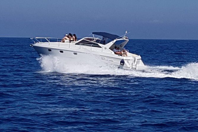 Capri: Shared boat tour from Sorrento - 7 hours - Who Will Love This Tour?