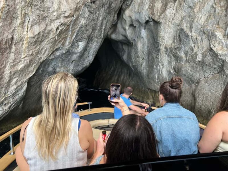 Capri: Yacht Cruise with Swimming, Brunch and City Visit - FAQs