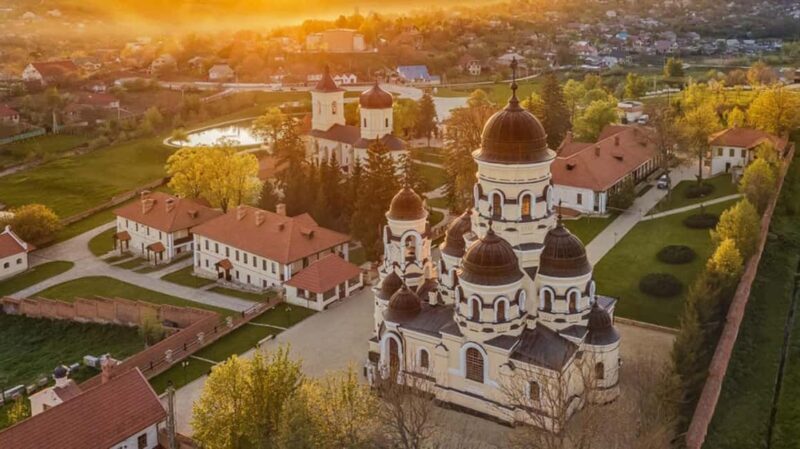 Capriana and Condrita Monasteries & Milestii Mici Optional - Key Points