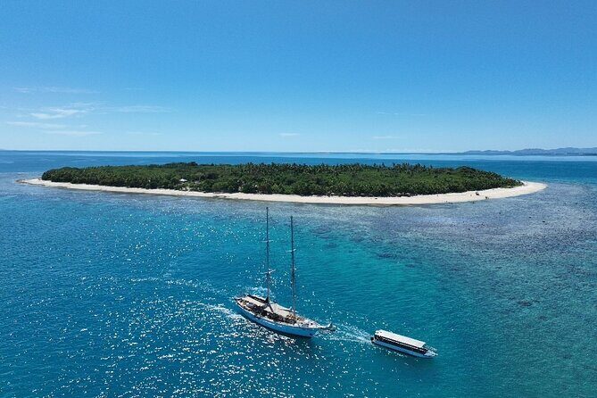 Capt Cook Cruises Super Saver Combo: Day Sail + Dinner Cruise - Whats Included and Whats Not