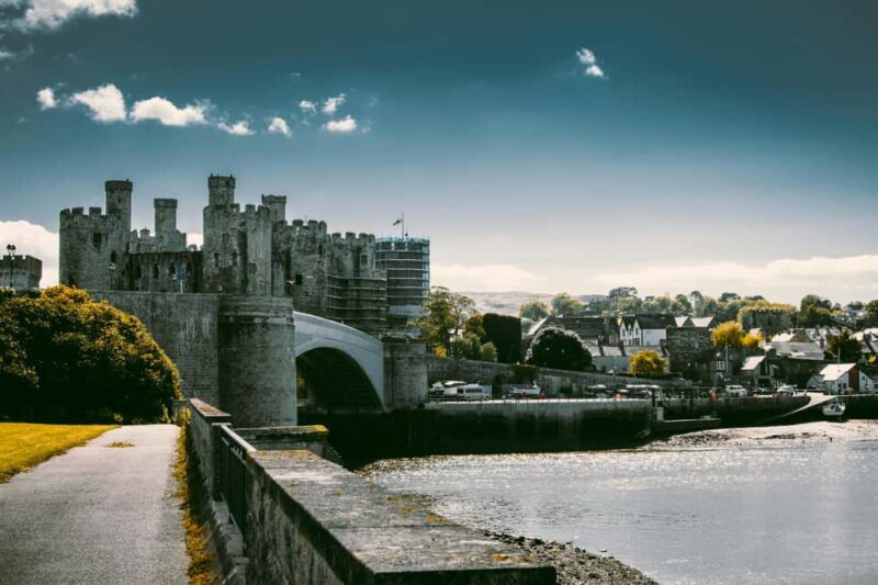 Cardiff: 7-Day Private Voyage of Wales with Driver - Key Points