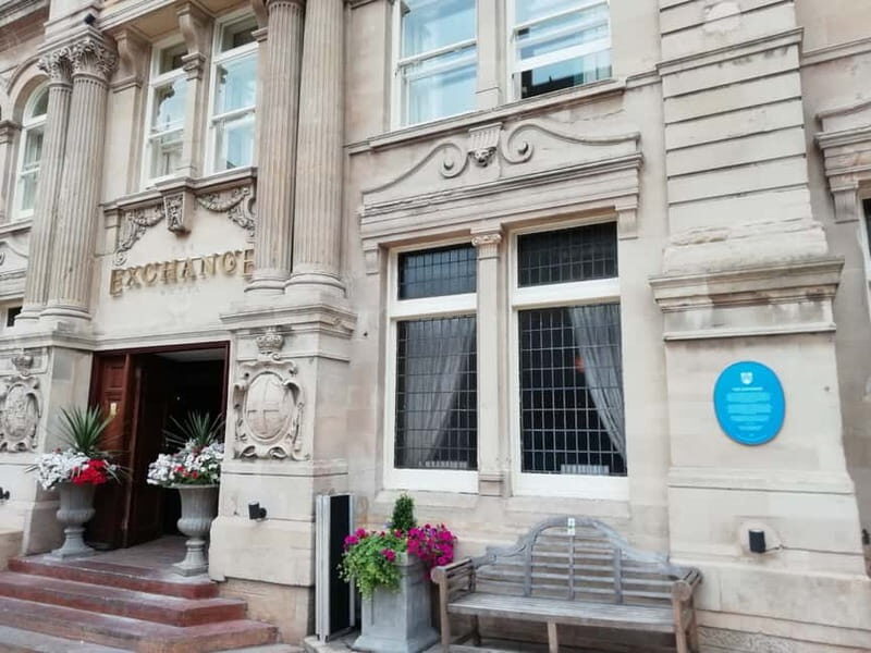 Cardiff Bay: Highlights Private Guided Tour - Practicalities and Considerations