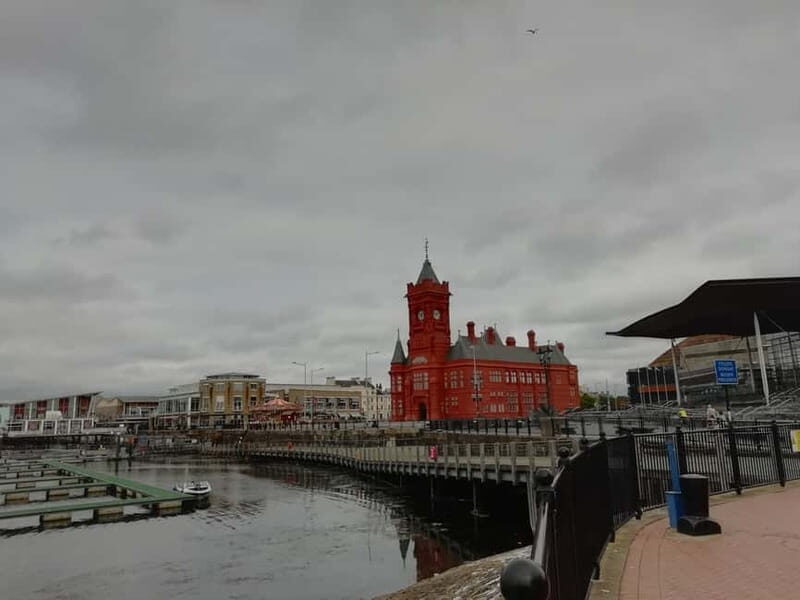 Cardiff Bay: Highlights Private Guided Tour - FAQ