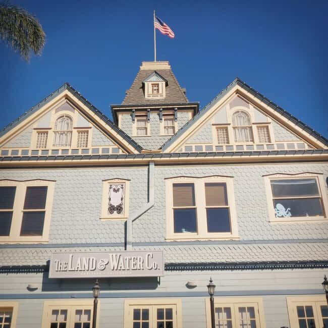 Carlsbad: Guided Walking Tour - What You Get & What You Don’t