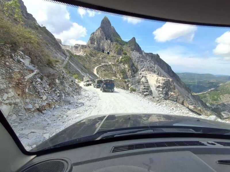 Carrara marble quarries with lardo tasting: Off-road quarry tour - Who Should Consider This Tour?