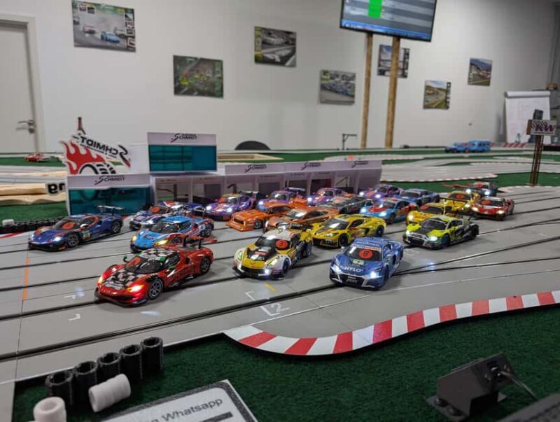 Carrera Digital Track 43m - Drive your own team race - The Layout and What You Can Expect
