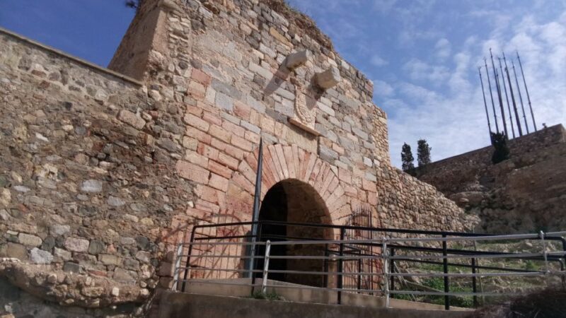 Cartagena: Ancient Roman Walking Tour with Entry Tickets - The City Walk: Architecture and Atmosphere
