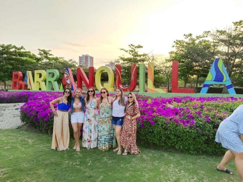 Cartagena: Barranquilla and Santa Marta BILINGUAL GUIDE - What Do the Reviews Say?