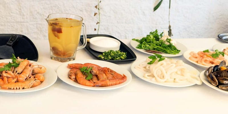 Cartagena: Mediterranean Flavors Culinary Walking Tour - A Walk Through the Experience