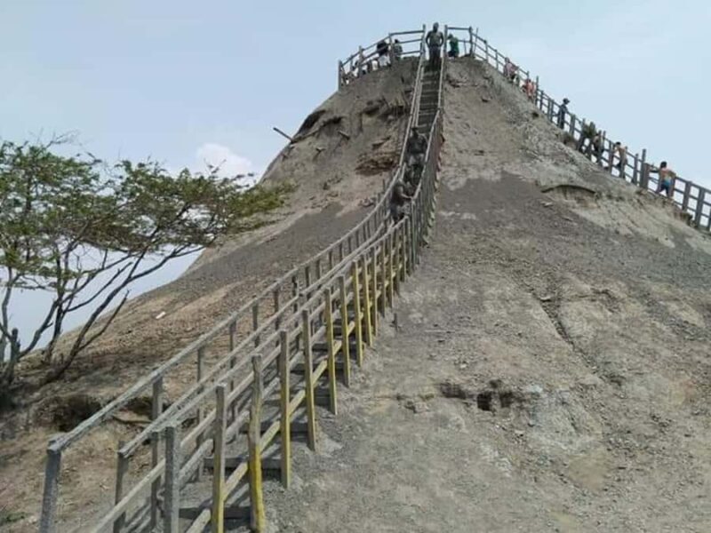 Cartatgena: Volcan Del Totumo + Almuerzo En Hotel VIP - The Value and Overall Impression