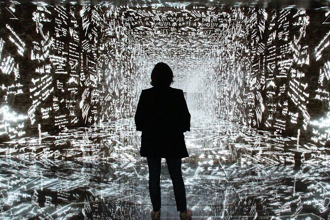 Casa Batllo Admission Ticket with Intelligent Audio Guide - Who Should Consider This Tour?