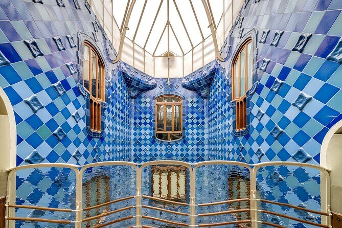 Casa Batllo Fast Track Tour with Optional White Rabbit Museum - A Closer Look at the Experience