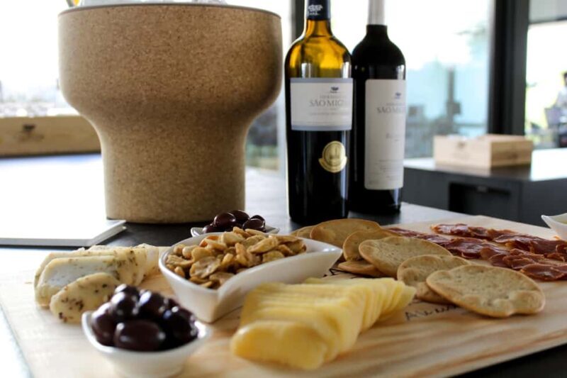 Casa Relvas, Évora - Visit to the Winery with Tasting of 5 wines and Tapas - The Experience on the Ground