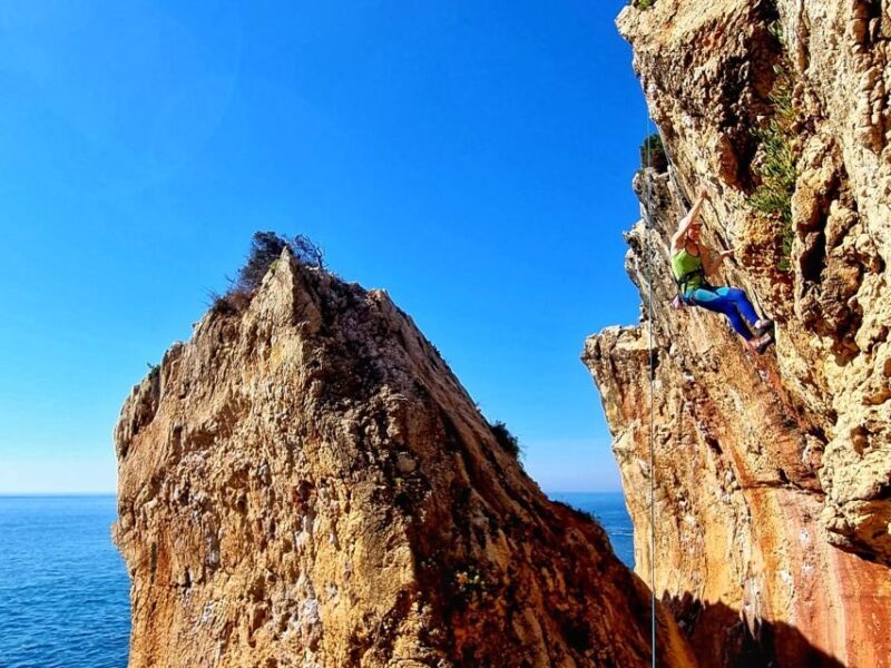 Cascais 3.5-Hour Rock Climbing Experience - Key Points