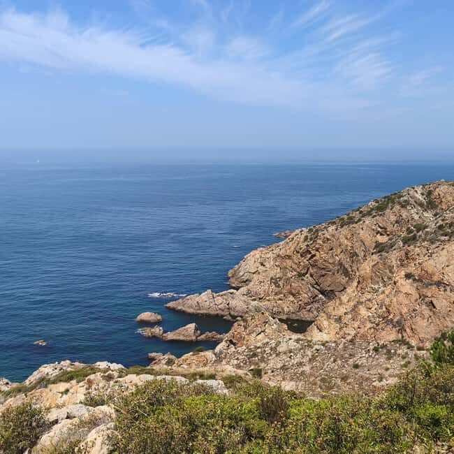 Cascais: Atlantic Coastline Wild Hike - What Makes the Guides Stand Out?