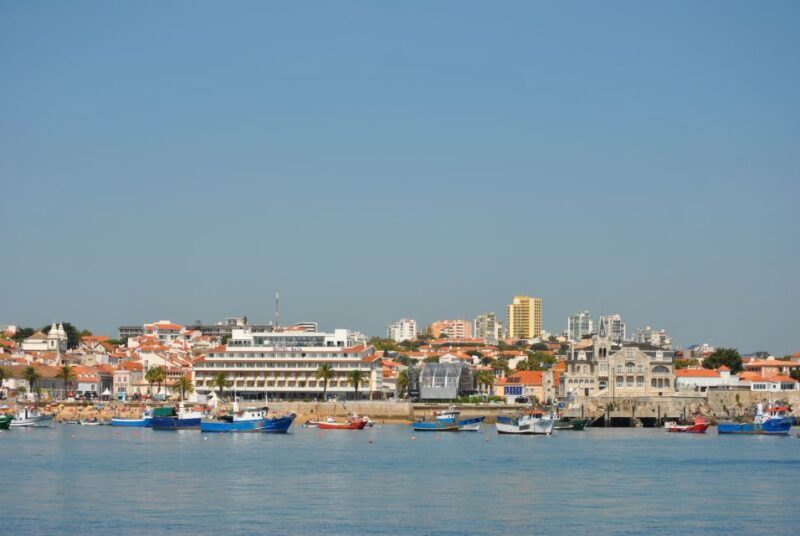 Cascais: Sailing Tour with Drink - FAQ