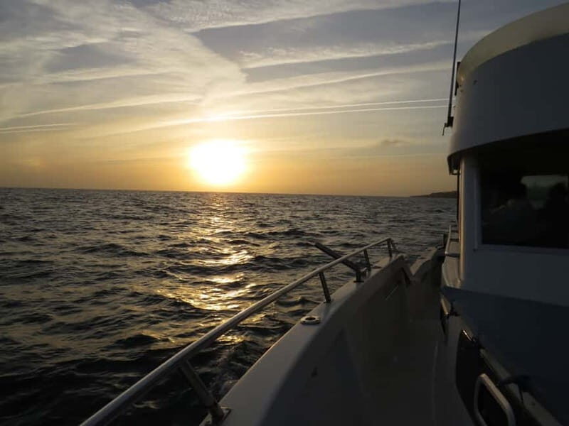 Cascais: Sunset Boat Trip with Welcome Drinks - An Honest Look at the Sunset Boat Trip in Cascais