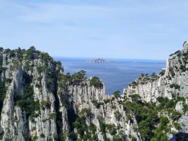 Cassis: 3 Calanques Half-Day Hiking Tour with Swimming - Key Points