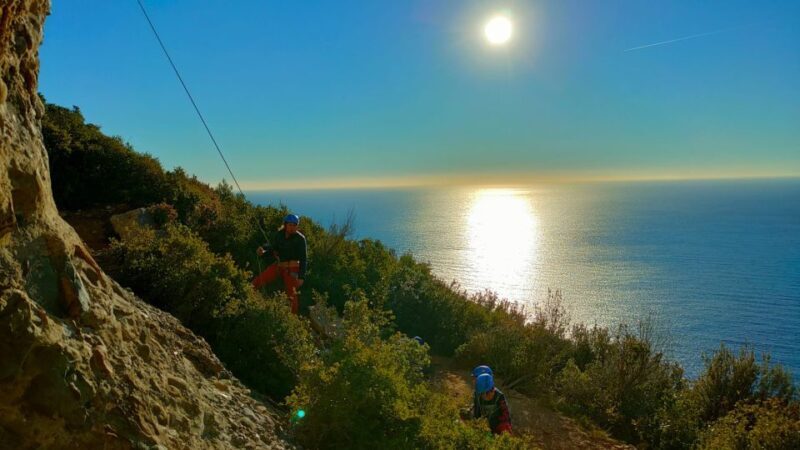 Cassis - La Ciotat : Climbing class on the Cap Canaille - How the Tour Runs