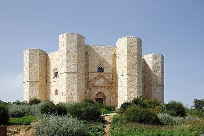 Castel del Monte, between wonder and mystery - Exploring Castel del Monte: What to Expect