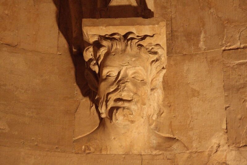 Castel del Monte Tour with transfer from Trani - Inside Castel del Monte – What to Expect