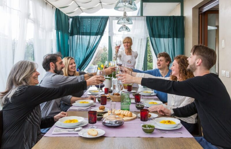 Castellina in Chianti: Dining Experience at a Local's Home - Who Should Consider This Experience?