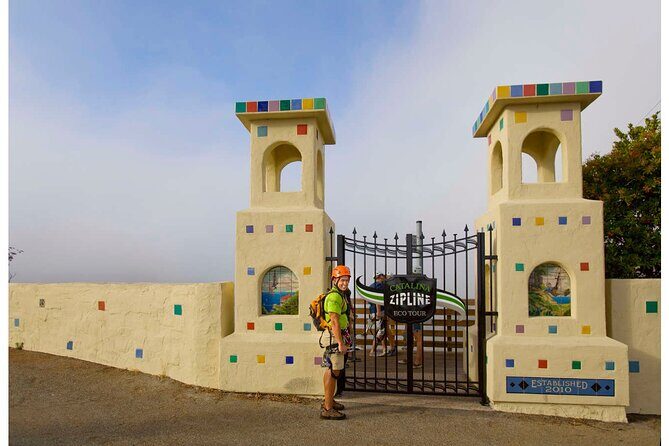Catalina Island Trip with Zipline Eco Tour and Hotel Transfers - Analyzing the Value: Is It Worth It?
