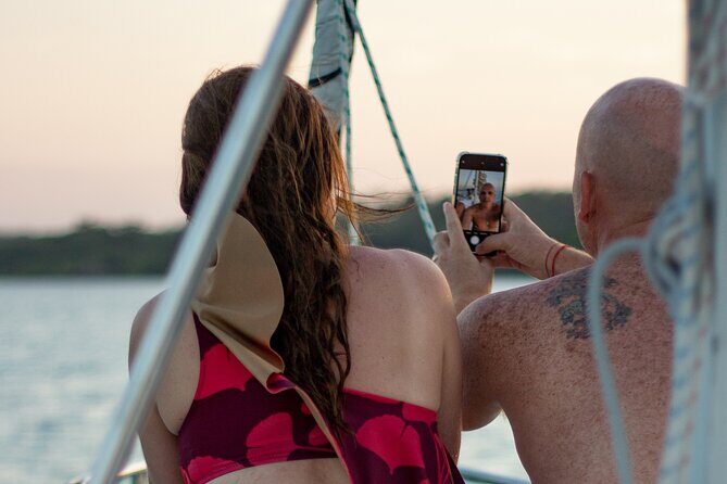 Catamaran Adventure: Sailing and Swimming in the Bacalar Lagoon - Key Points